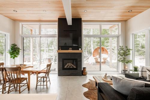 La Conception House | Discover Valhalla Tremblant Retreat: A Family Oasis Awaits!