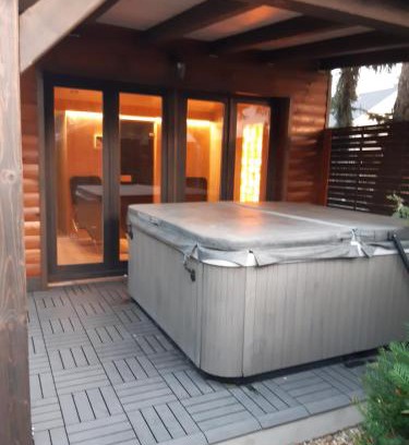 Veroce Apartment | Vali néni Kifőzde és Apartman: Guest Rated 8.9/10 Stay