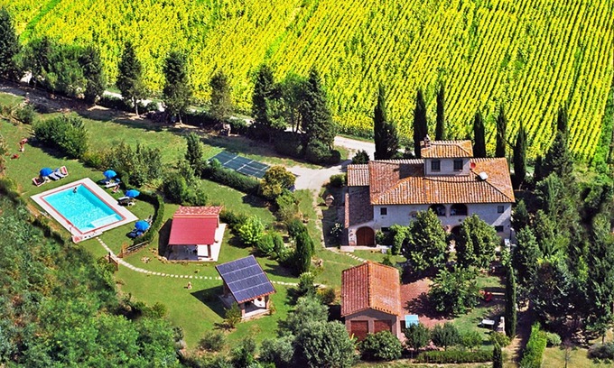 Toiano Villa | Idyllic Tuscan Country House with Pool & Spa Amenities