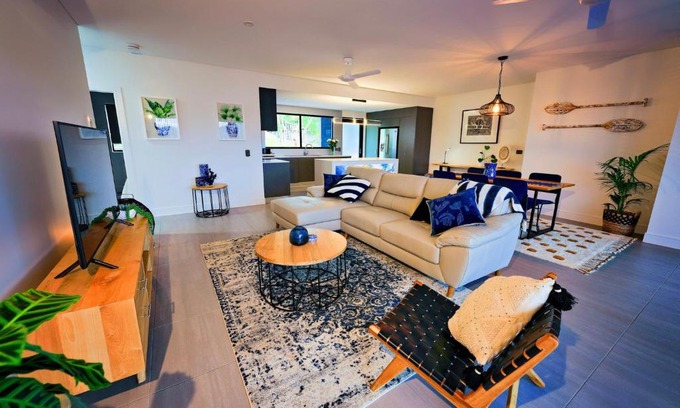 Redlynch Apartment | Discover Valle Vista Apartments with Oceanfront Views