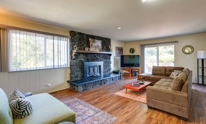 Vallejo House | Vallejo Vacation Rental Near Wine Country & Outdoor Fun