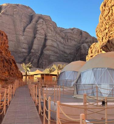 Wadi Rum Resort | Discover Valley Resort: Oceanfront Bliss with 5-Star Luxury