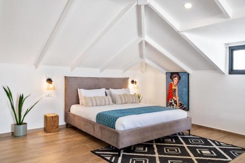 Mateh Yehuda Cabin | Oceanfront Valley Suites: Guest Rated 9.7 with Spa Access