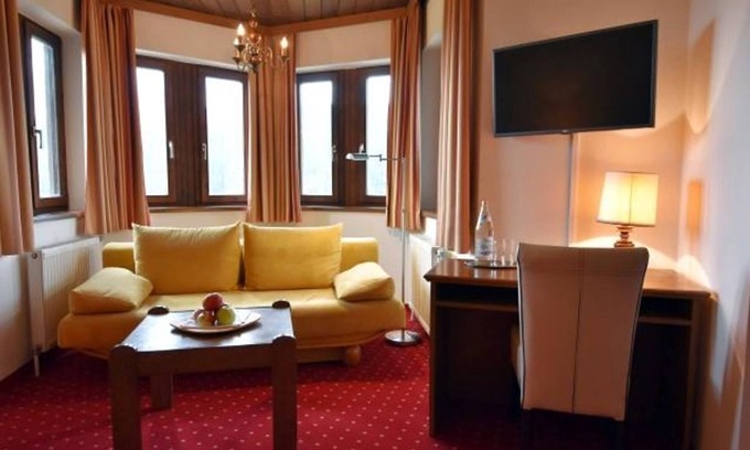 Krakauebene House | Comfortable Valley View Room at Hotel-Restaurant Stigenwirth