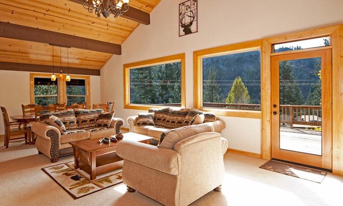 Olympic Valley House | Discover Valley View at Palisades: 4 BR with Mountain Views