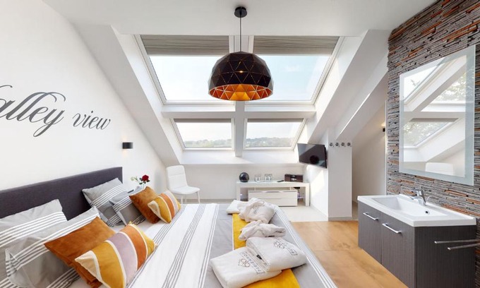 Buellingen Apartment | Relaxing Valley View B&B with Private Wellness Retreat