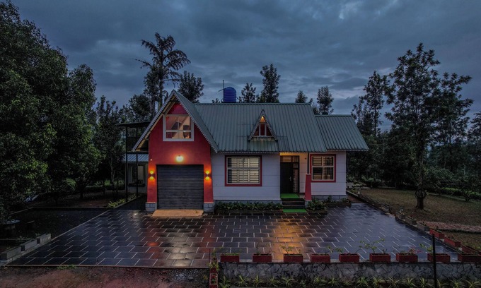 Gudalur Villa | Valley View