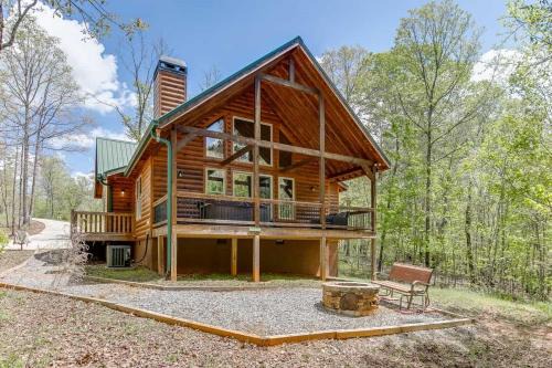 Cleveland House | Romantic Cabin with Sauna & Valley Views - Guest Rated 10/10