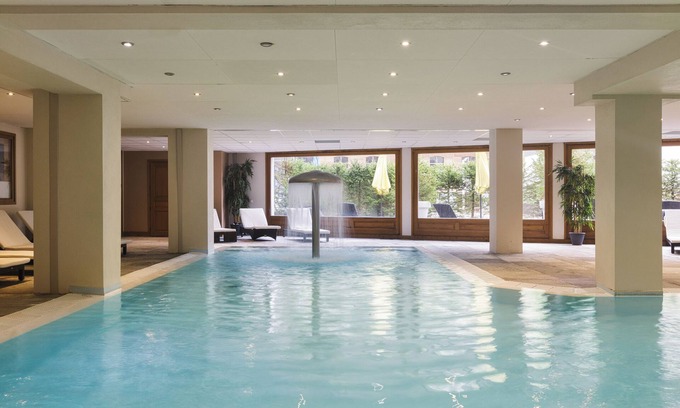 Vallorcine Apartment | Vallorcine Buet: Ski-In/Ski-Out with Pool & Breakfast