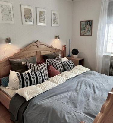 Vallvik House | Discover Vallvikshuset: Pet-Friendly Retreat with High Ratings