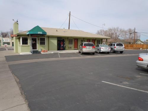 Fallon Hotel | Budget-Friendly Value Inn: Pet and Child Friendly Stay