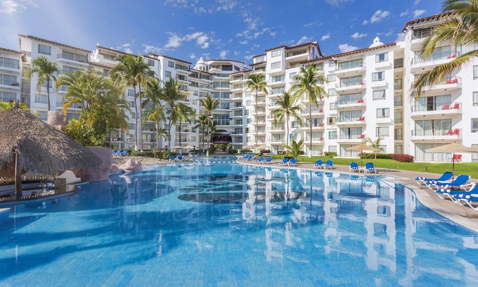 Marina Vallarta Resort | Experience Vamar Vallarta: All-Inclusive Resort by the Beach