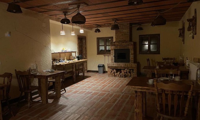 Gornji Petrovci House | Pet-Friendly Vamiš: Guest Rated 10/10 for Families