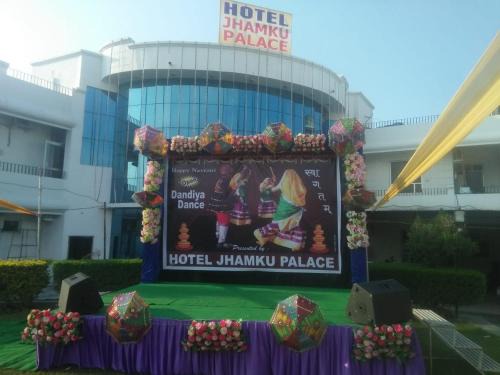 Jhalarapatan House | Budget-Friendly Stay at Vamoose Jhamku Palace for Families