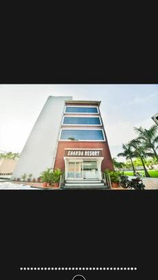 Jhalarapatan Hotel | Discover Vamoose Sharda Resort: Family-Friendly Getaway