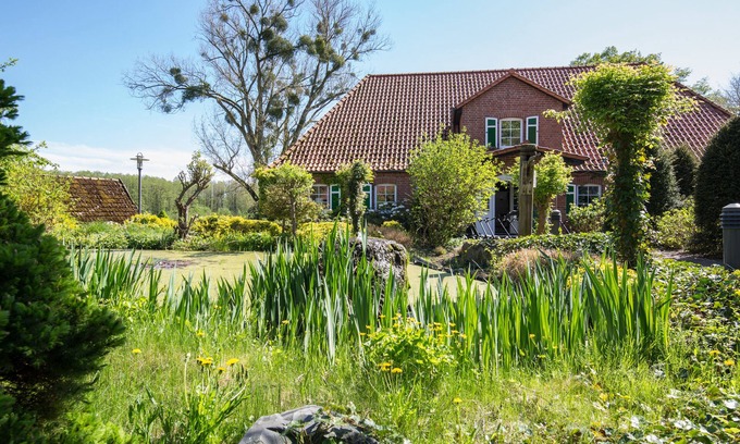 Serrahn Hotel | Discover Van der Valk Golfhotel Serrahn: Family-Friendly Retreat