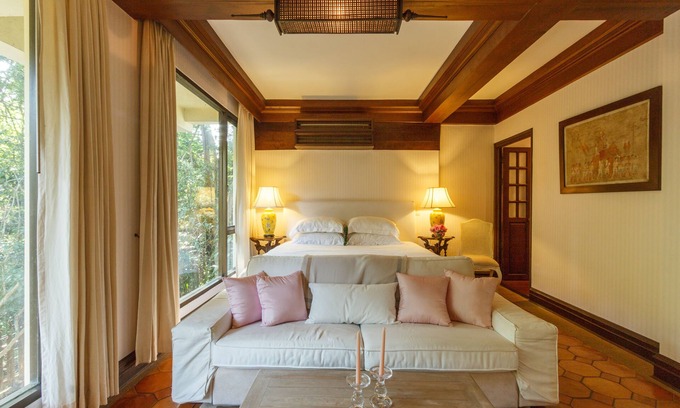Mae Rim Villa | Discover Vana Som - The Middle House with Pool & Spa