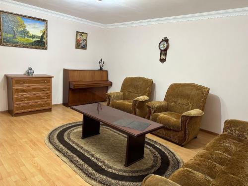 Vanadzor House | Family-Friendly Retreat at Vanadzor Sanatorium House