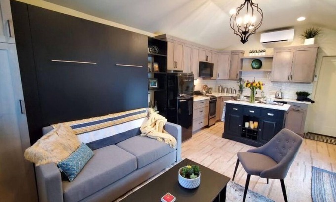Camas Apartment | New Studio Near Downtown Camas with Lake Views & Pets Welcome