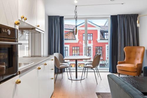 Stavanger Apartment | Experience VANDER - Sea Story: Family-Friendly Retreat