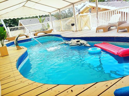 Had Nes Cabin | Discover Oceanfront Bliss at Vanilla Grey - Rated 9.7/10