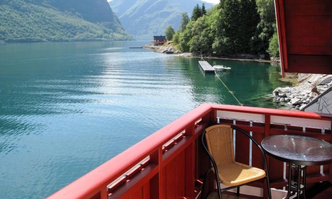 Vik Apartment | Top-Rated Vardeheii by Interhome: Spa & Breakfast Included