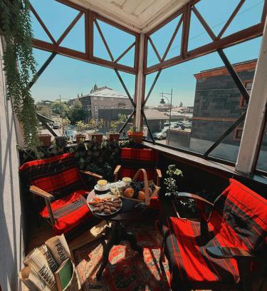 Gyumri Villa | Vardis Guesthouse