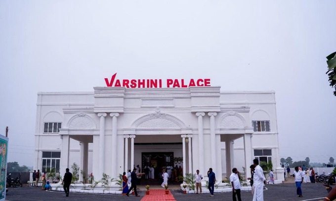 Thirumayam Hotel | Varshini Palace