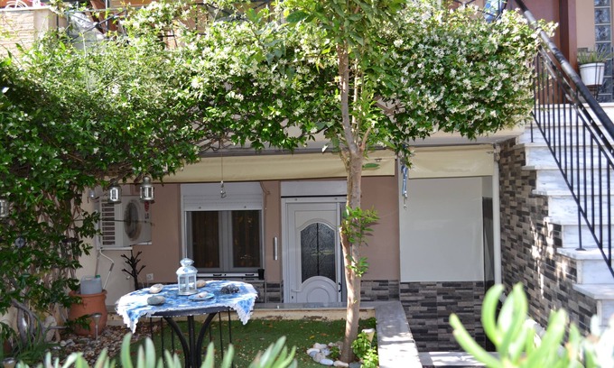 Nea Michaniona House | Cozy 3-Bedroom Apartment in Nea Michaniona - Pet Friendly