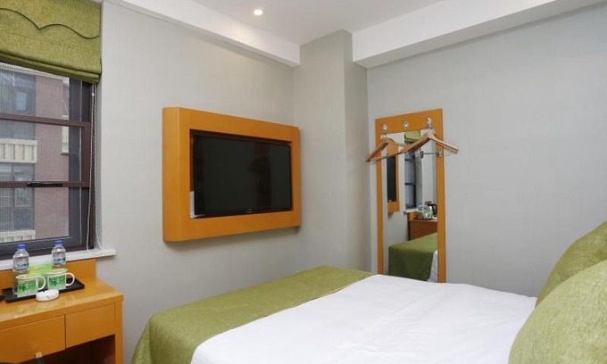 Luyang Qu Hotel | Discover Vatica Hefei Silihe Road Hotel: Your Budget Getaway