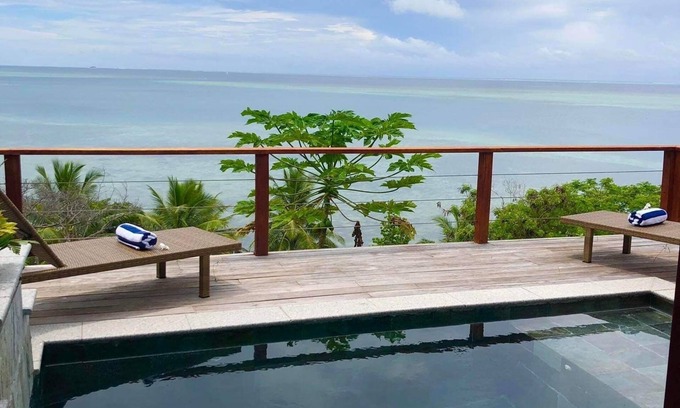 Malolo Island Bed & Breakfast | Discover VatuVonu: Ocean View Rooms with Spa & Pool Access