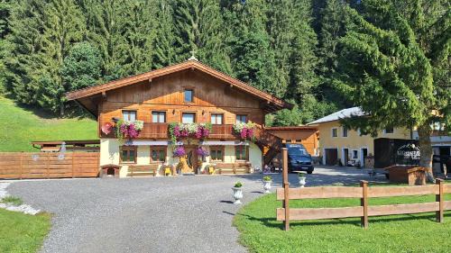 Sankt Johann in Tirol Apartment | Oceanfront Velbenhof: Guest Rated 9.4/10 with Ocean Views