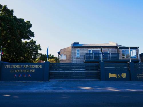Velddrif House | Pet-Friendly Velddrif Riverside Guesthouse: 10/10 Rated Stay