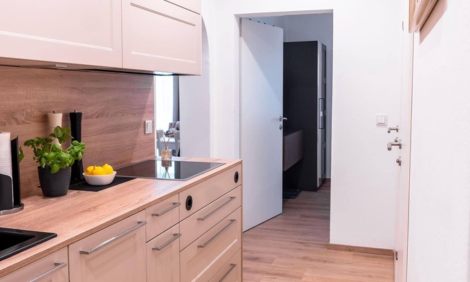 Augsdorf Apartment | Discover Velden Appartements Top 2 with Ocean Views