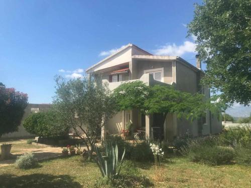 Posedarje Apartment | Scenic Velebit View Hotel: Ideal for Family Getaways