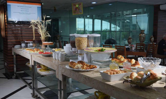 Ponta D'areia Hotel | Discover Veleiros Mar Hotel: Family-Friendly Getaway