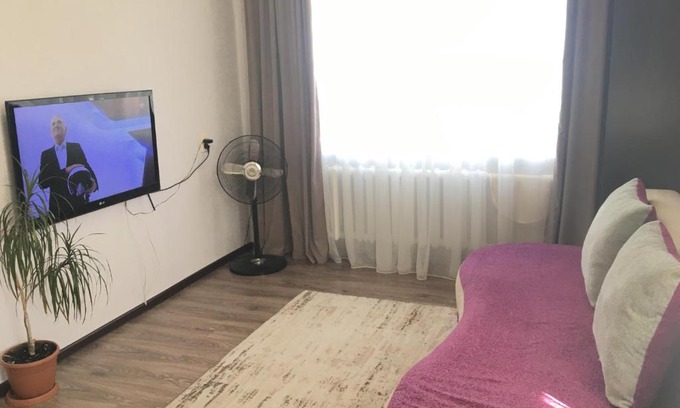 Veliky Novgorod Apartment | Cozy Velikaya 1: Pet-Friendly with Oceanfront Views