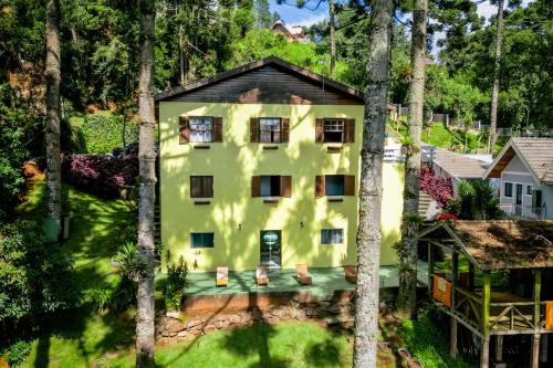 Vila Natal Hotel | Discover Pousada Casa de Campos: Family & Pet Friendly Stay