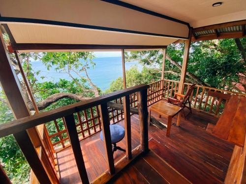 Nuea Khlong Resort | Velora Bay Koh Jum