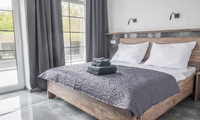 Valtice Hotel | Charming Veltlin Bed & Wine: Pet-Friendly Retreat, 9.3/10