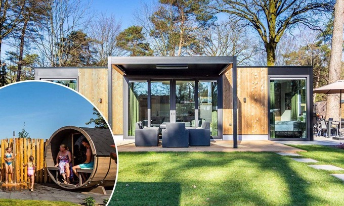 Garderen Ski Chalet | Relaxing Veluwe Hoeve for 4 with Private Sauna & Spa