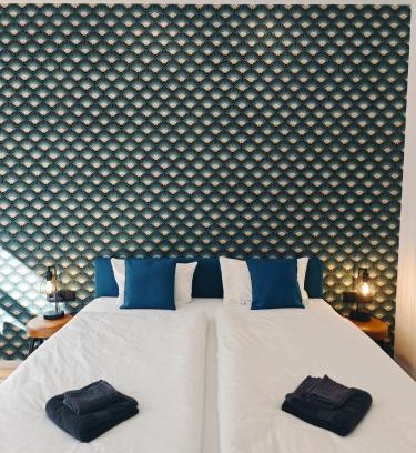 Favoriten Apartment | Velvet Vienna - at metro station U1 - 5 mins to opera