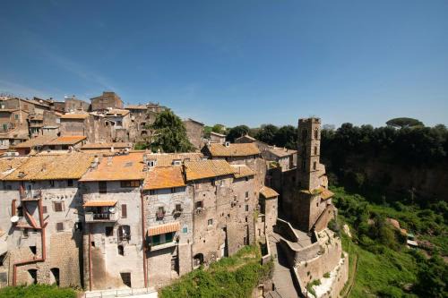 Ronciglione Apartment | Pet-Friendly Retreat at VenereMarte - Rated 9.3/10