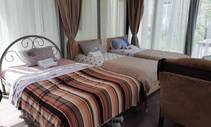 Ambrolauri Cottage | Family-Friendly Retreat at Venerika's Hut - Embrace Nature