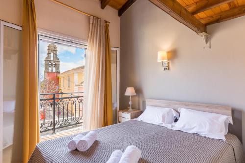 Doukades Apartment | Historic Doukades Center Loft with Family-Friendly Amenities