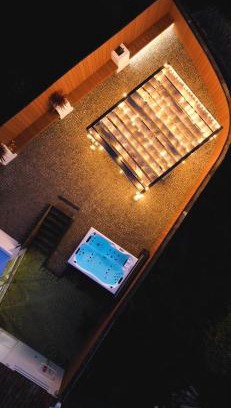 Nordeste Ski Chalet | Vento do Nordeste - Cozy Cottage with Jacuzzi Retreat
