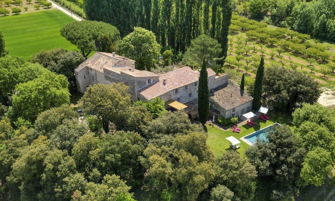 Malaucene House | Idyllic Ventoux Le Prieuré La Madelène B&B in Provence