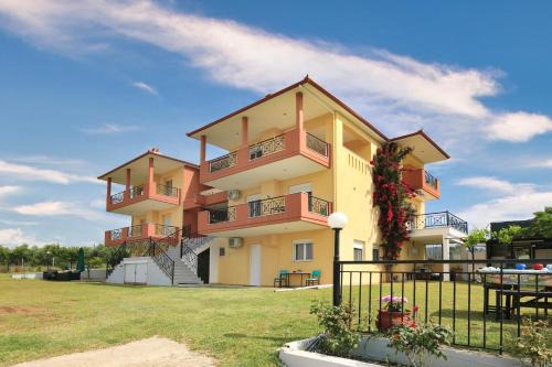 Nikita Apartment | Family-Friendly Retreat at Ventus e Paradiso Villa Nikiti