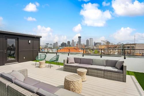 Faubourg Lafayette Villa | Celeste Rooftop Villa: Guest Rated 9.7 with Pool Access