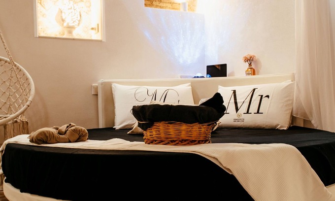 Venosa Apartment | Relax at VenuSuite VENOSA: Spa, Dining & Family-Friendly